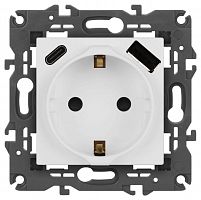 Розетка ЭРА Elegance 14-4108-01М 2P+E 16A-250В со шторками с USB type-A+C 5В-3А матов. бел. Эра Б0067710