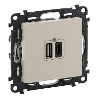 Устройство зарядное Valena Life с 2-мя USB-разъемами тип A-тип C 240В/5В 3000мА с лиц. панелью сл. кость Leg 753206